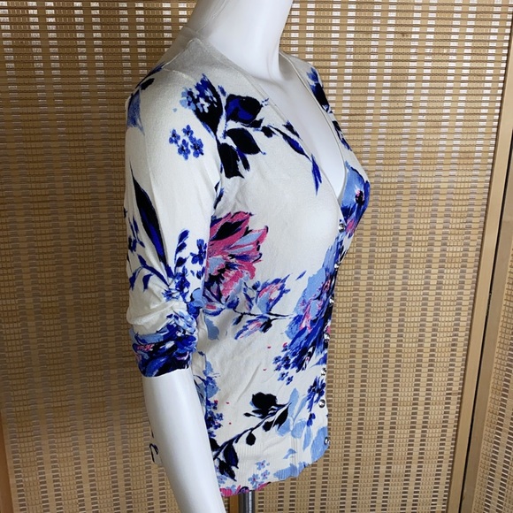 🔷I.N.C. Floral Button Down 3/4 Sleeve Floral Sweater Size Small - Picture 6 of 8